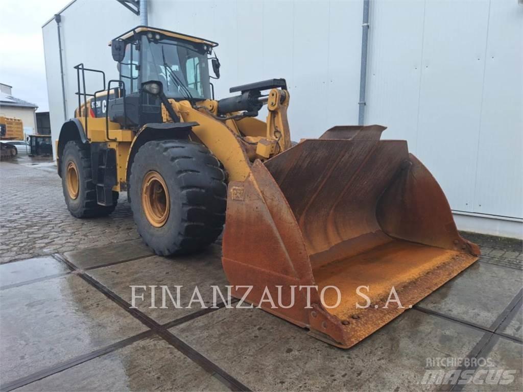 CAT 972M Kolové nakladače