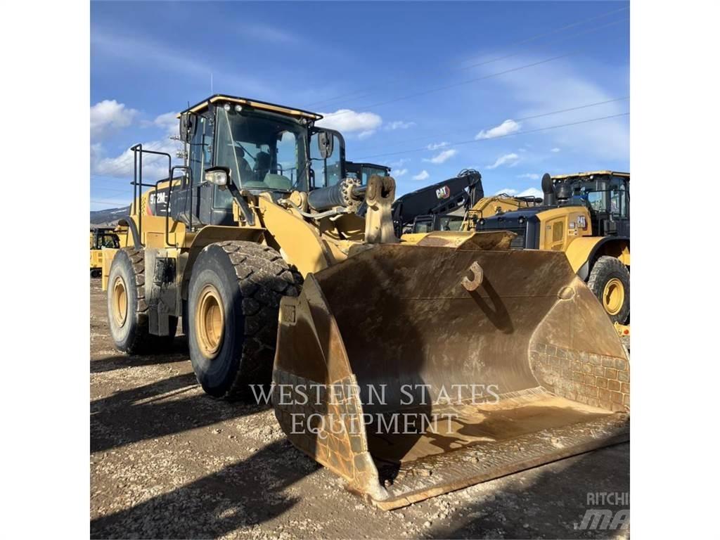 CAT 972M Kolové nakladače
