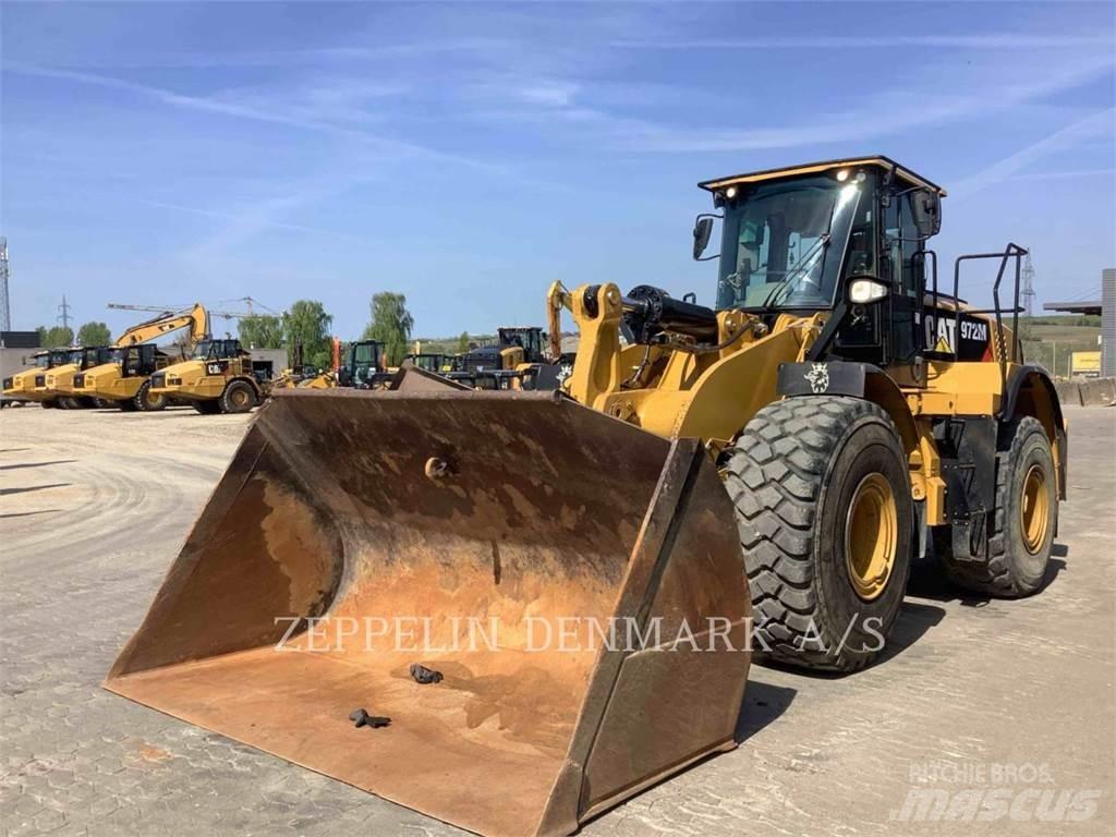 CAT 972M Kolové nakladače