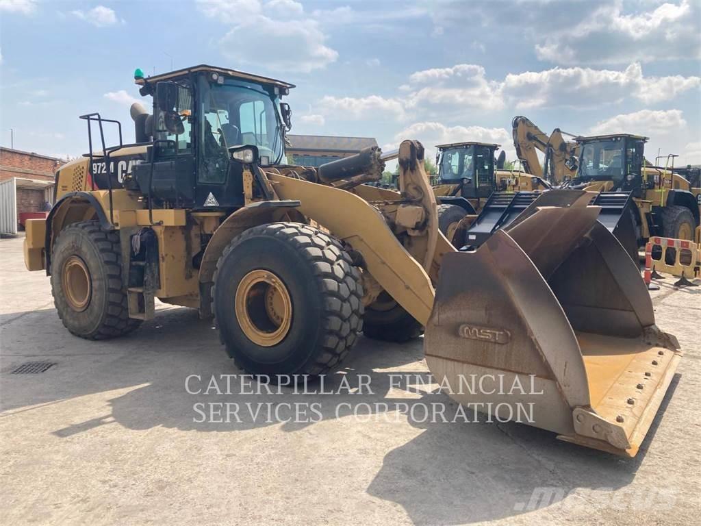 CAT 972M Kolové nakladače