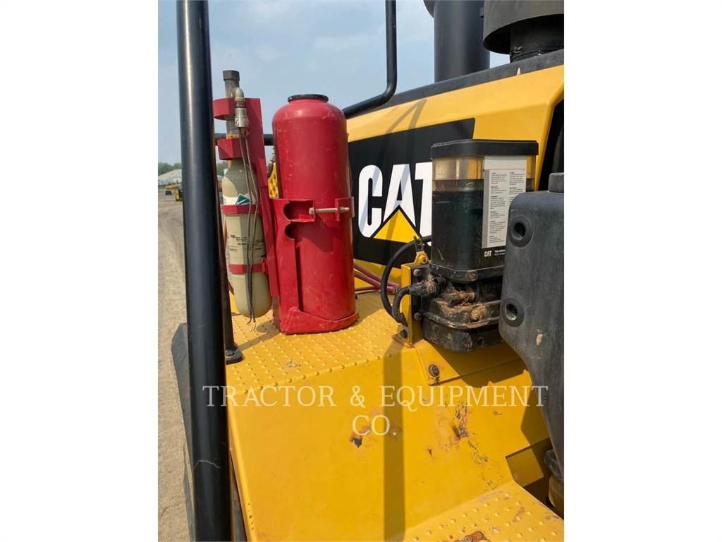 CAT 972M HL Kolové nakladače