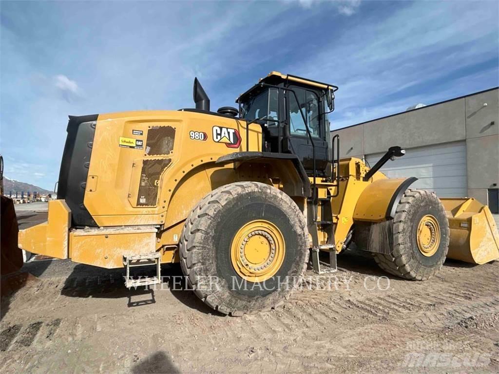 CAT 980 Kolové nakladače