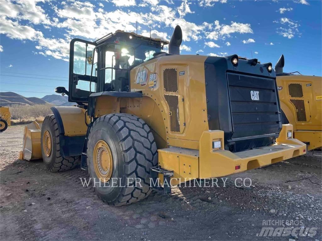 CAT 980 Kolové nakladače