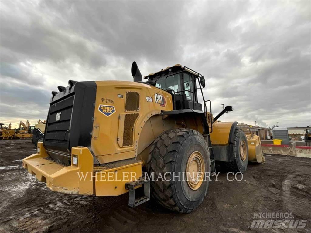 CAT 980 Kolové nakladače