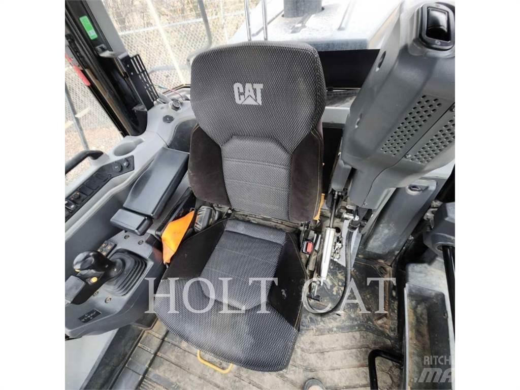 CAT 980 Kolové nakladače