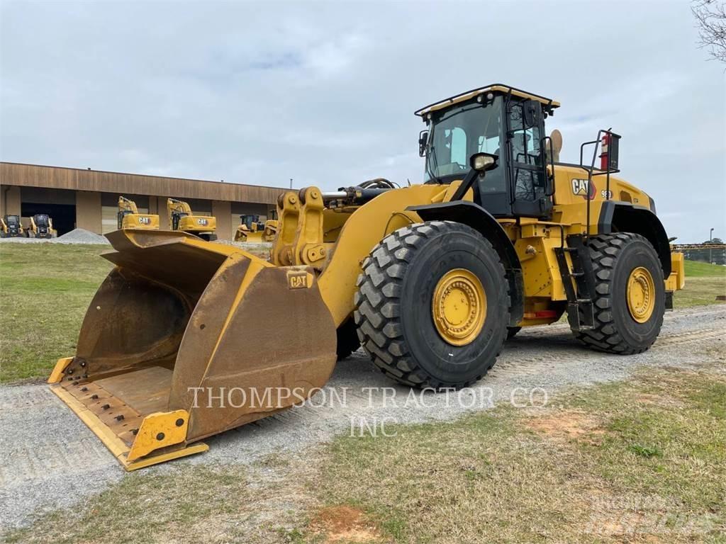 CAT 980 Kolové nakladače