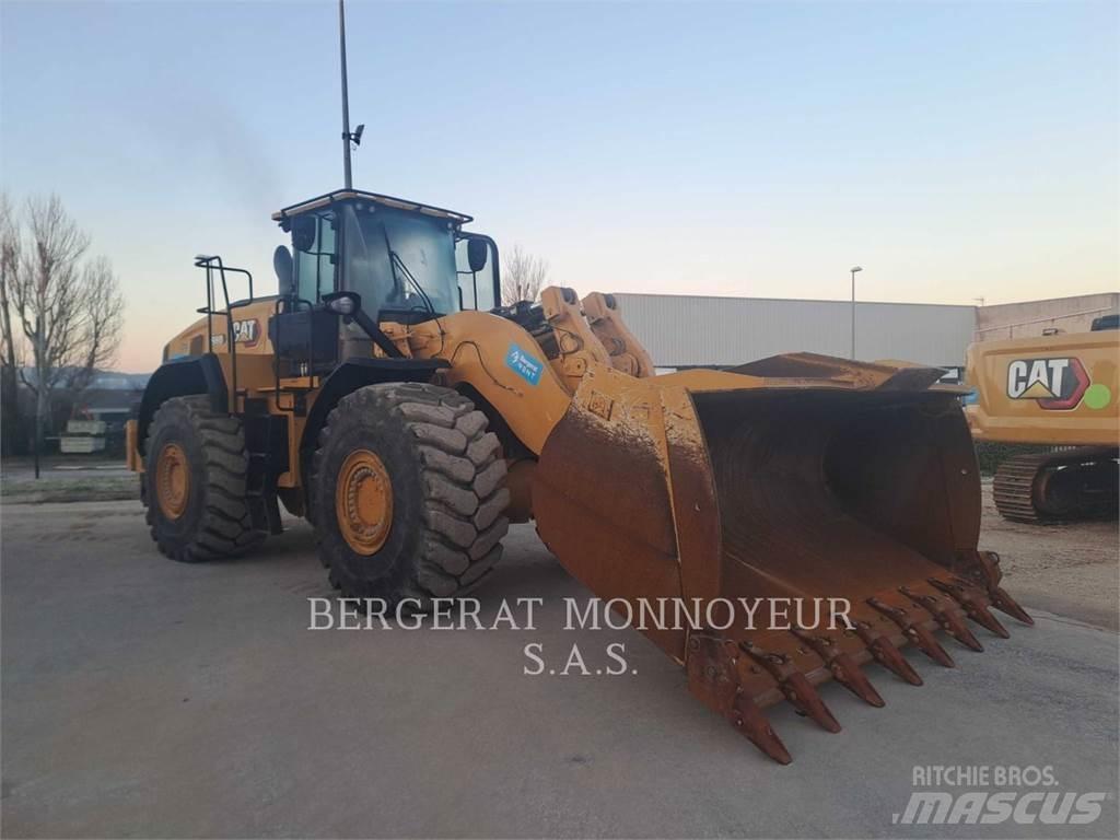 CAT 980 Kolové nakladače