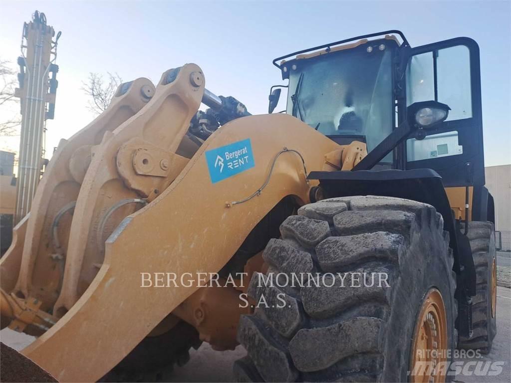 CAT 980 Kolové nakladače