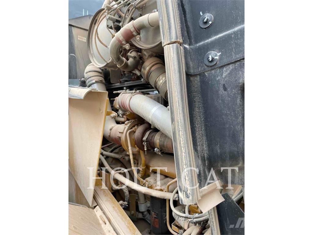 CAT 980 Kolové nakladače