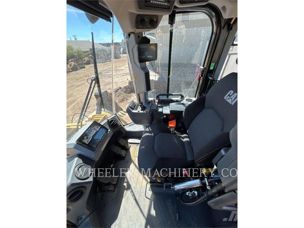 CAT 980 Kolové nakladače