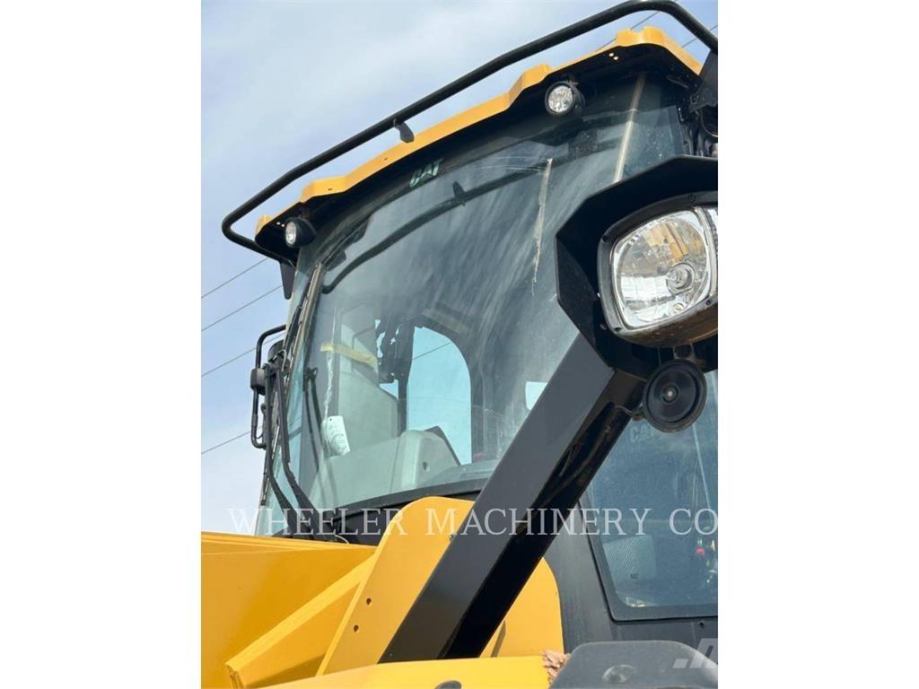 CAT 980 Kolové nakladače