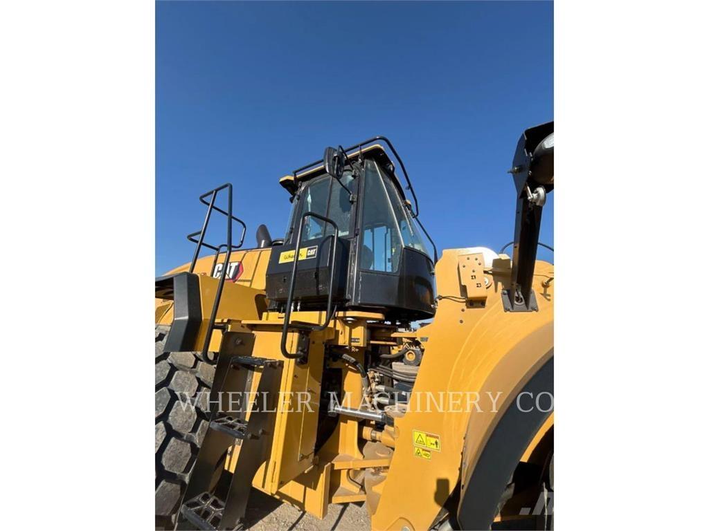 CAT 980 Kolové nakladače