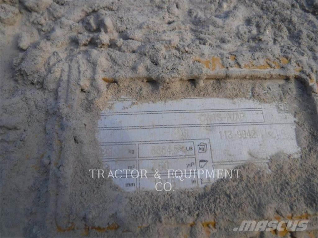 CAT 980 XE Kolové nakladače