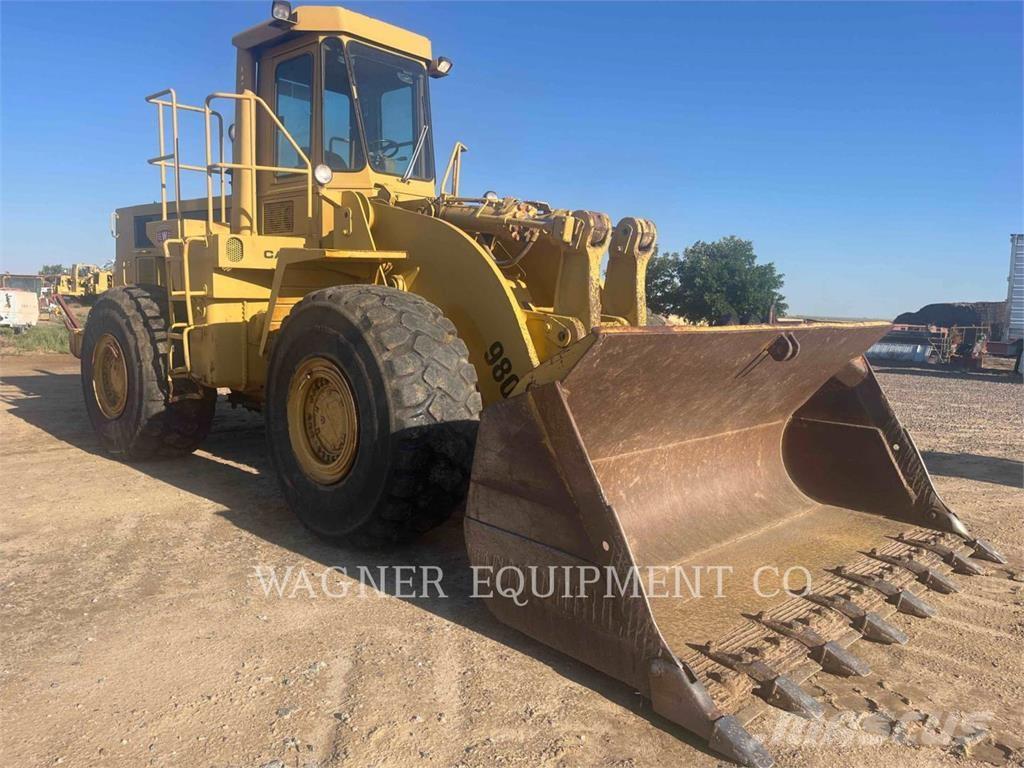 CAT 980C Kolové nakladače