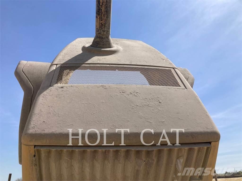 CAT 980H Kolové nakladače