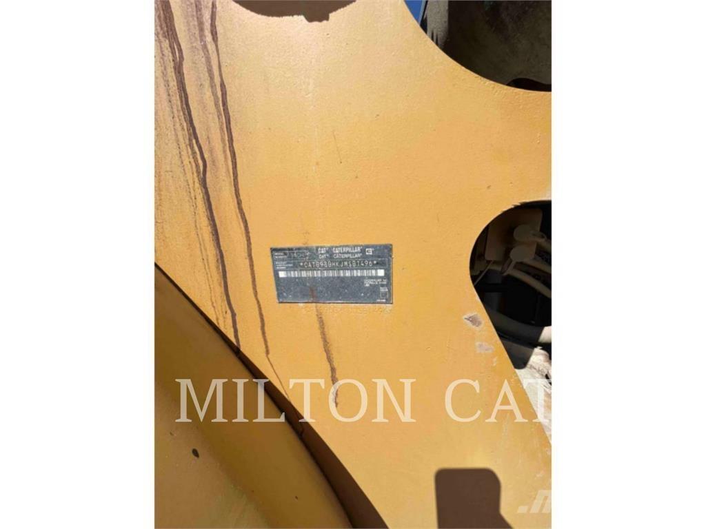 CAT 980H Kolové nakladače