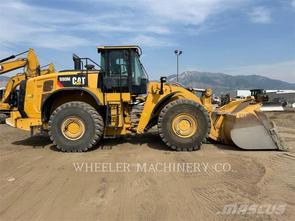 CAT 980M Kolové nakladače