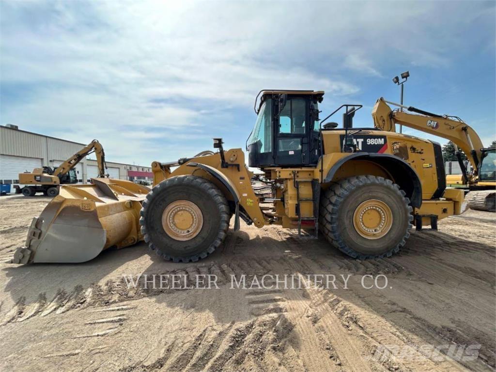 CAT 980M Kolové nakladače