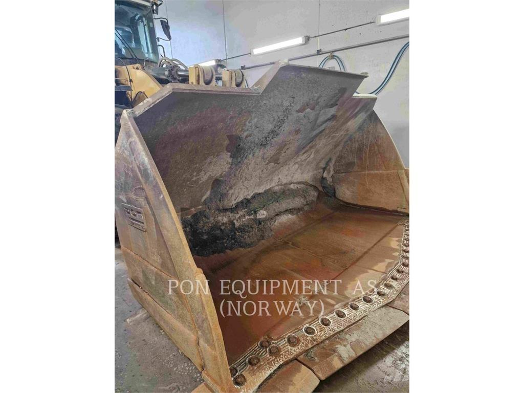 CAT 980M Kolové nakladače