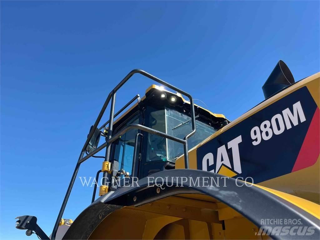 CAT 980M Kolové nakladače