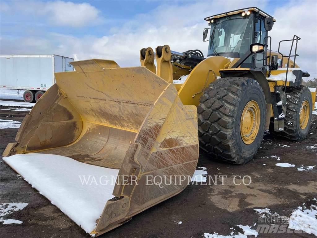 CAT 982 Kolové nakladače