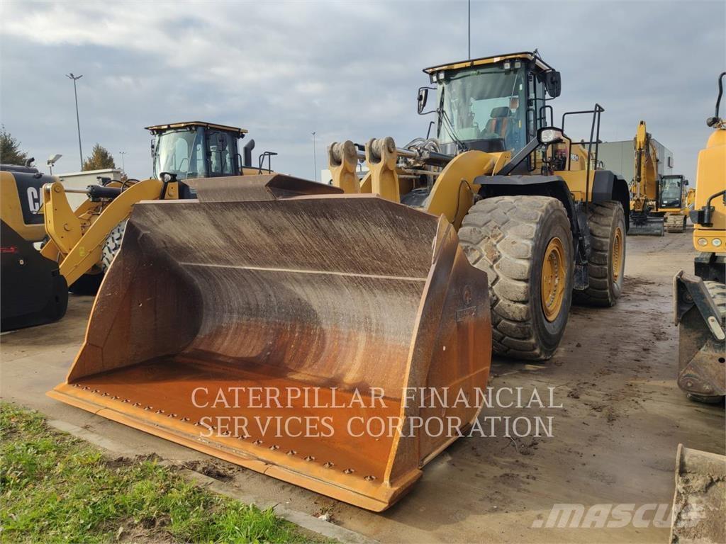 CAT 982-14XE Kolové nakladače