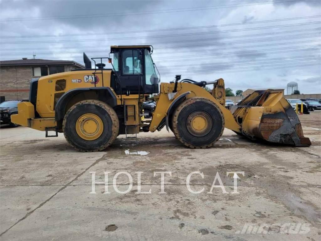 CAT 982 XE Kolové nakladače