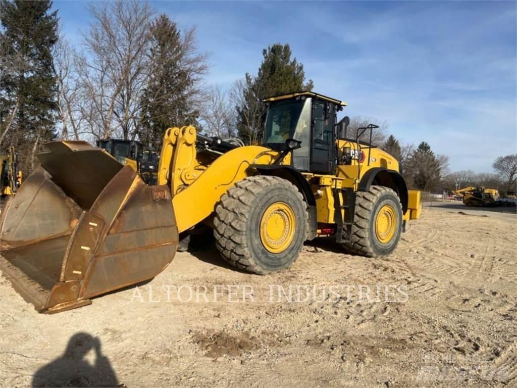 CAT 982M Kolové nakladače