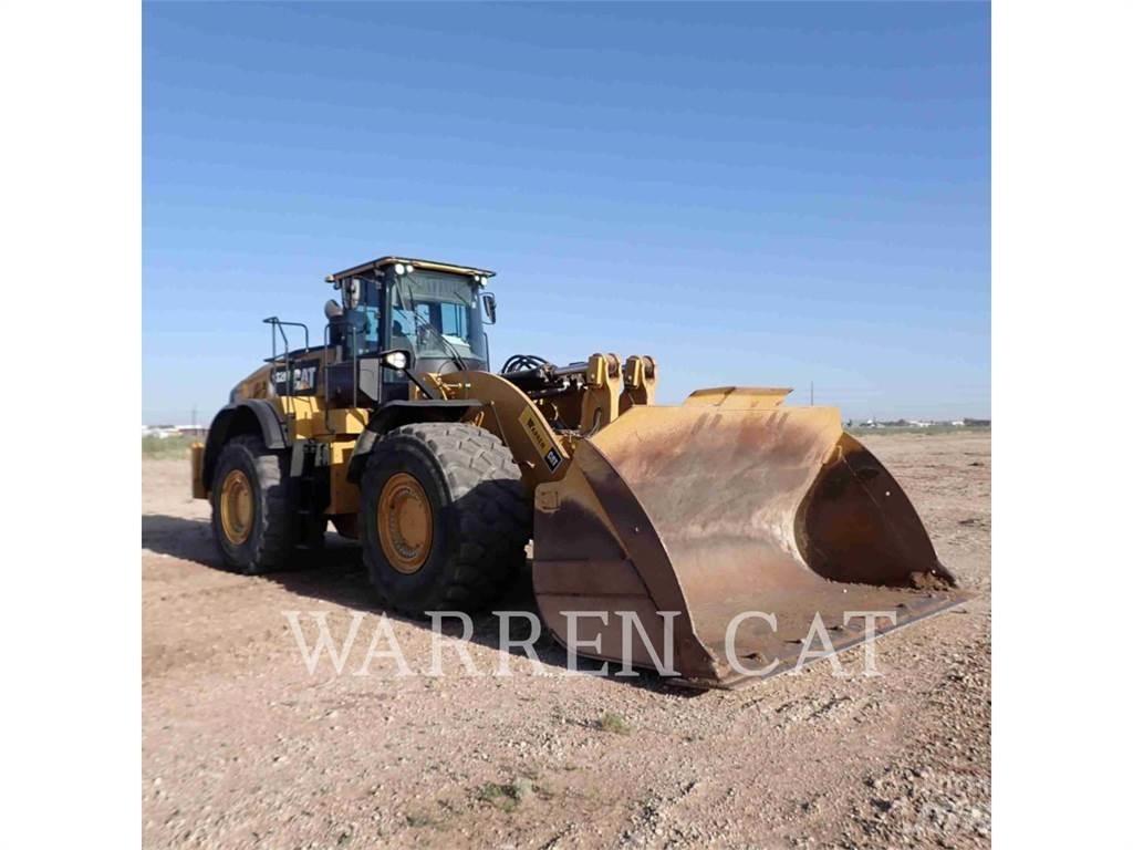 CAT 982M Kolové nakladače