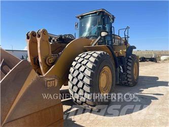 CAT 982M Kolové nakladače