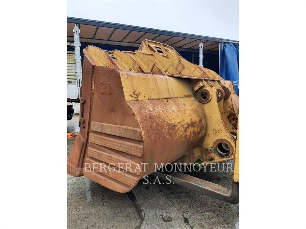 CAT 988 Lopaty