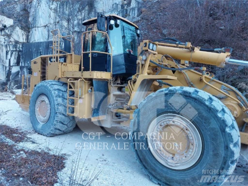 CAT 988H Kolové nakladače
