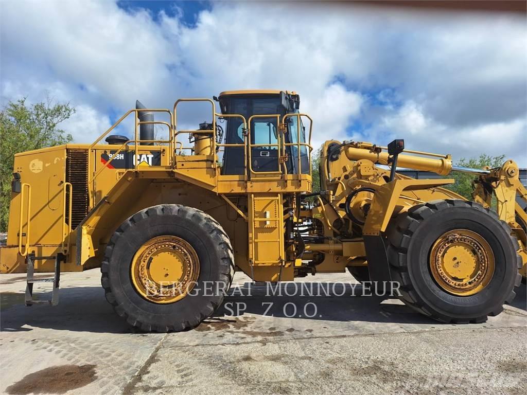 CAT 988H Kolové nakladače