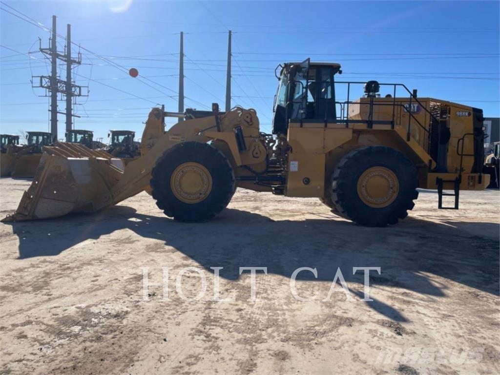 CAT 988K Kolové nakladače