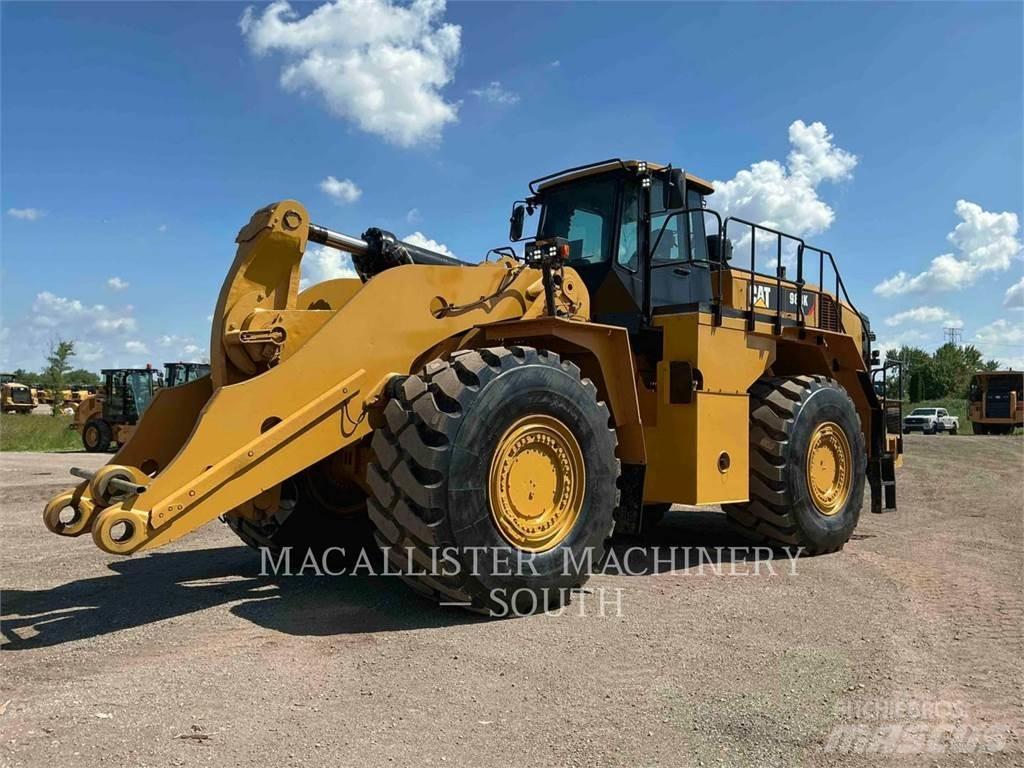 CAT 988K Kolové nakladače
