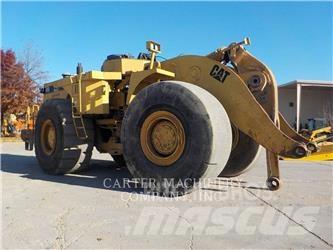 CAT 990 Kolové nakladače