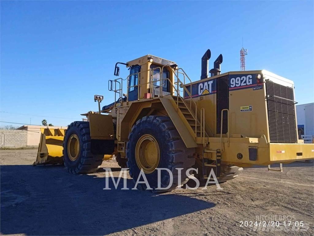CAT 992G Kolové nakladače