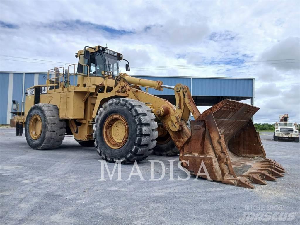 CAT 992G Kolové nakladače