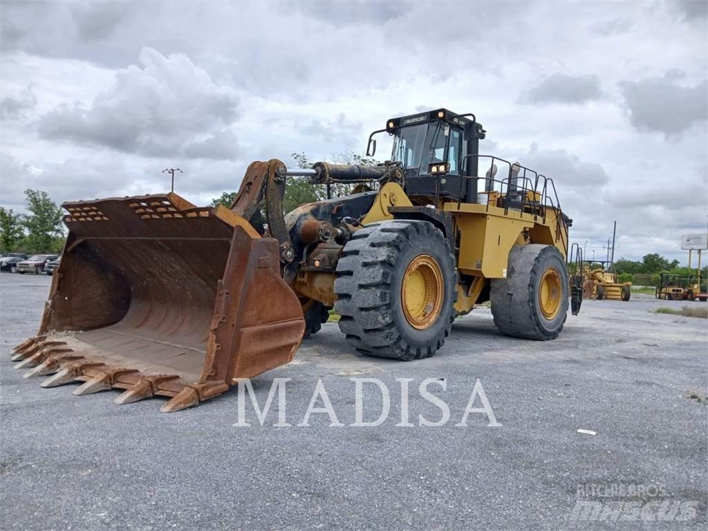 CAT 992G Kolové nakladače