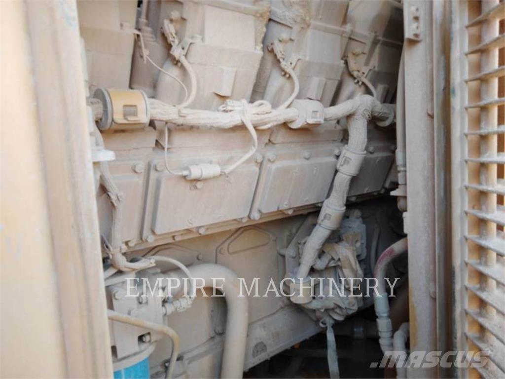 CAT 994H Kolové nakladače