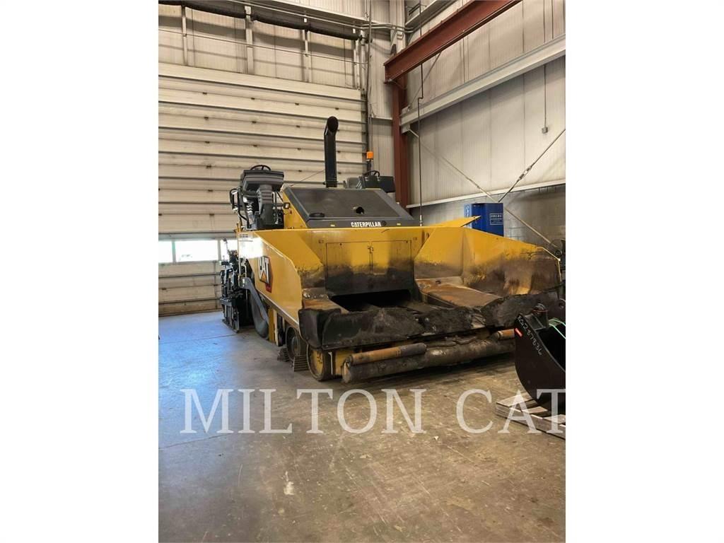 CAT AP1000E Finišery