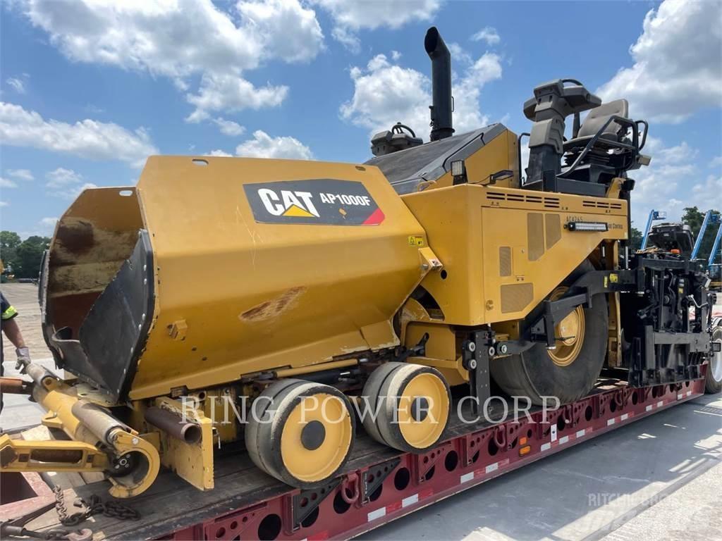 CAT AP1000F Recyklátory asfaltu