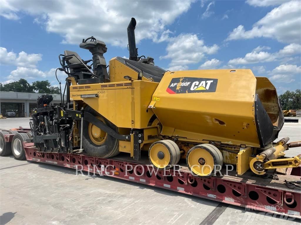 CAT AP1000F Recyklátory asfaltu