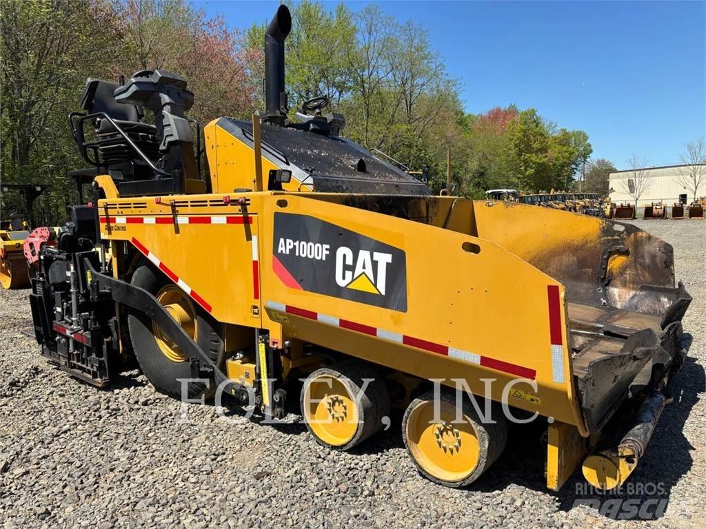 CAT AP1000F Finišery