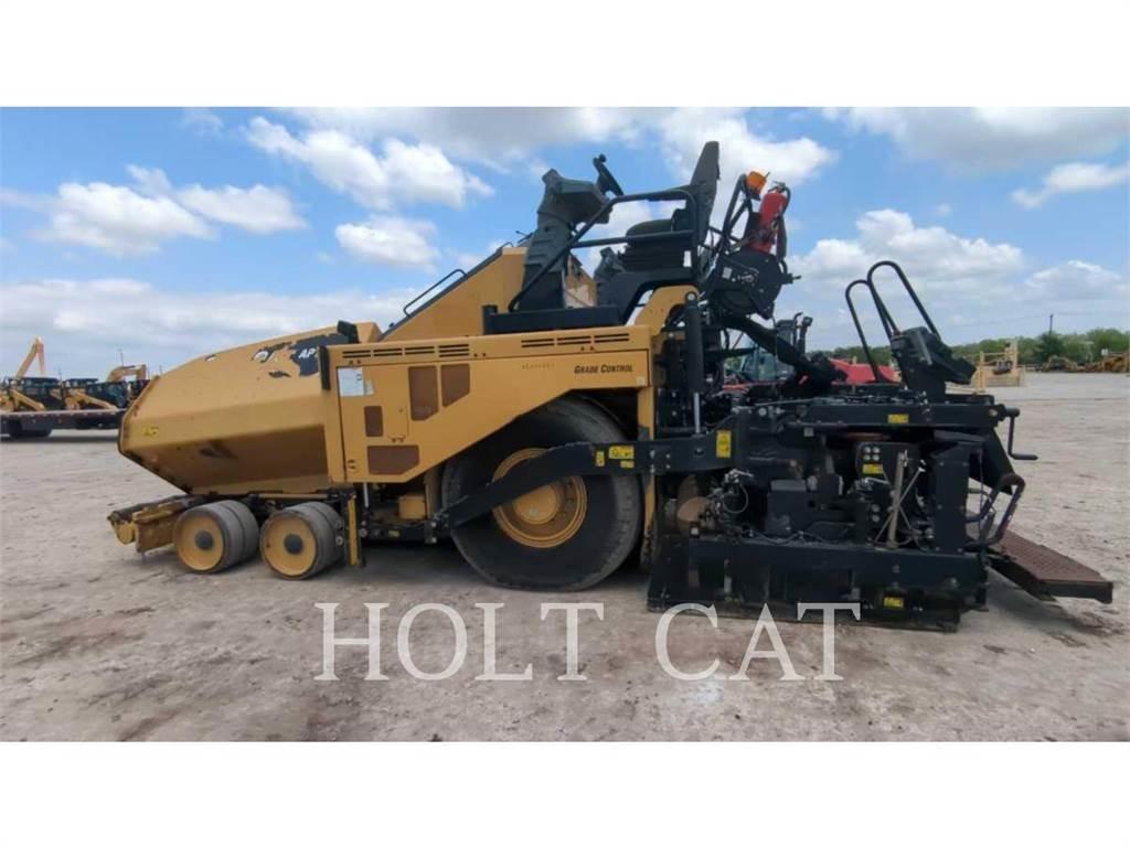 CAT AP1000F Tahačové válce