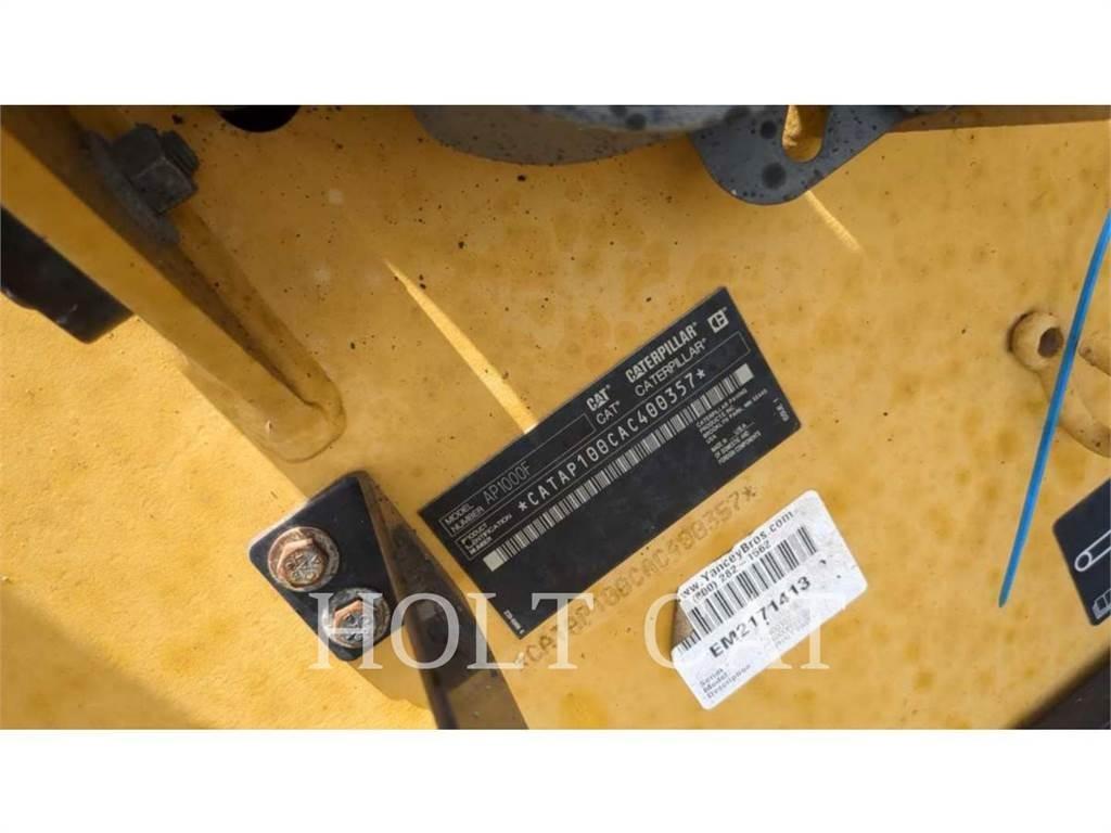 CAT AP1000F Tahačové válce