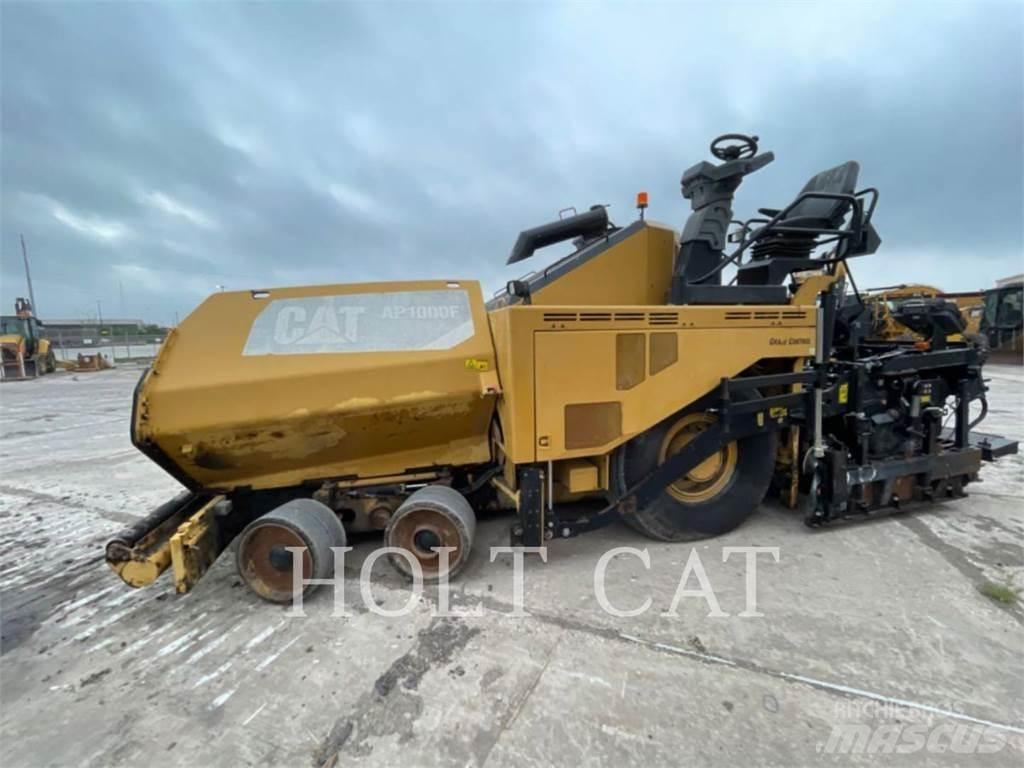CAT AP1000F Tahačové válce