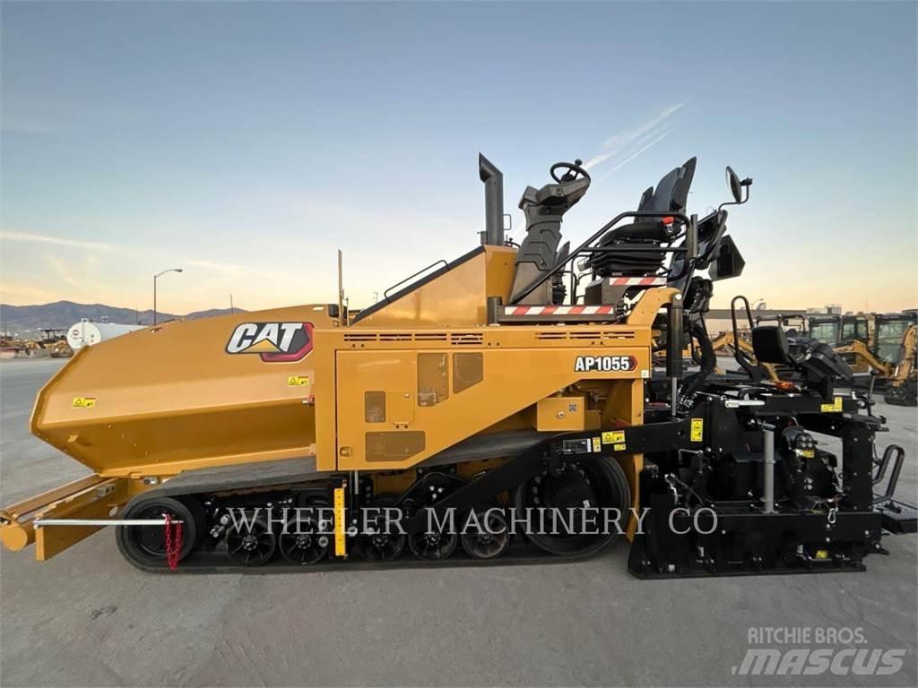 CAT AP1055 Finišery