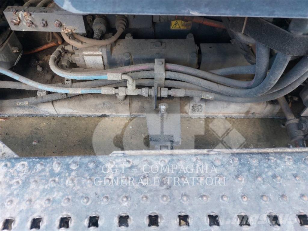 CAT AP500F Finišery