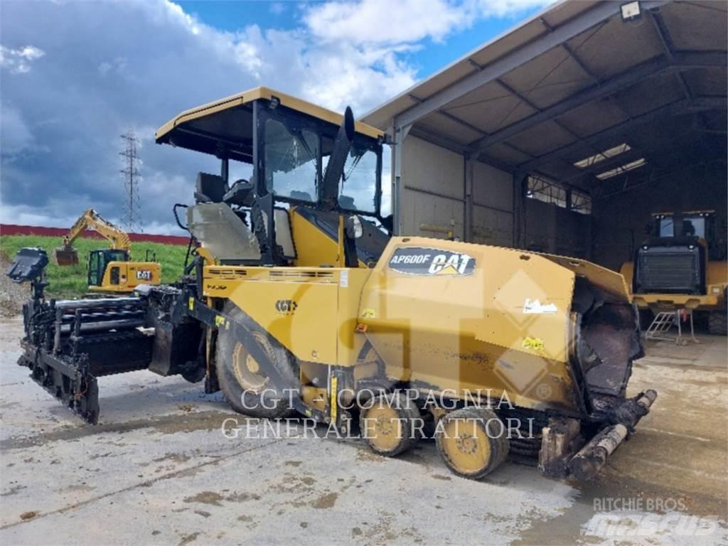 CAT AP600F Finišery